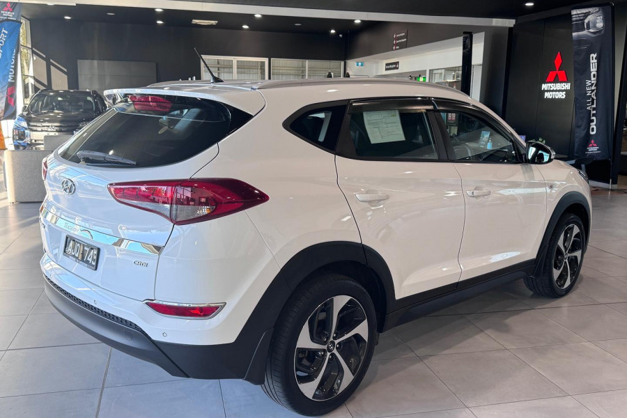2016 Hyundai Tucson TLe Active X SUV Image 6