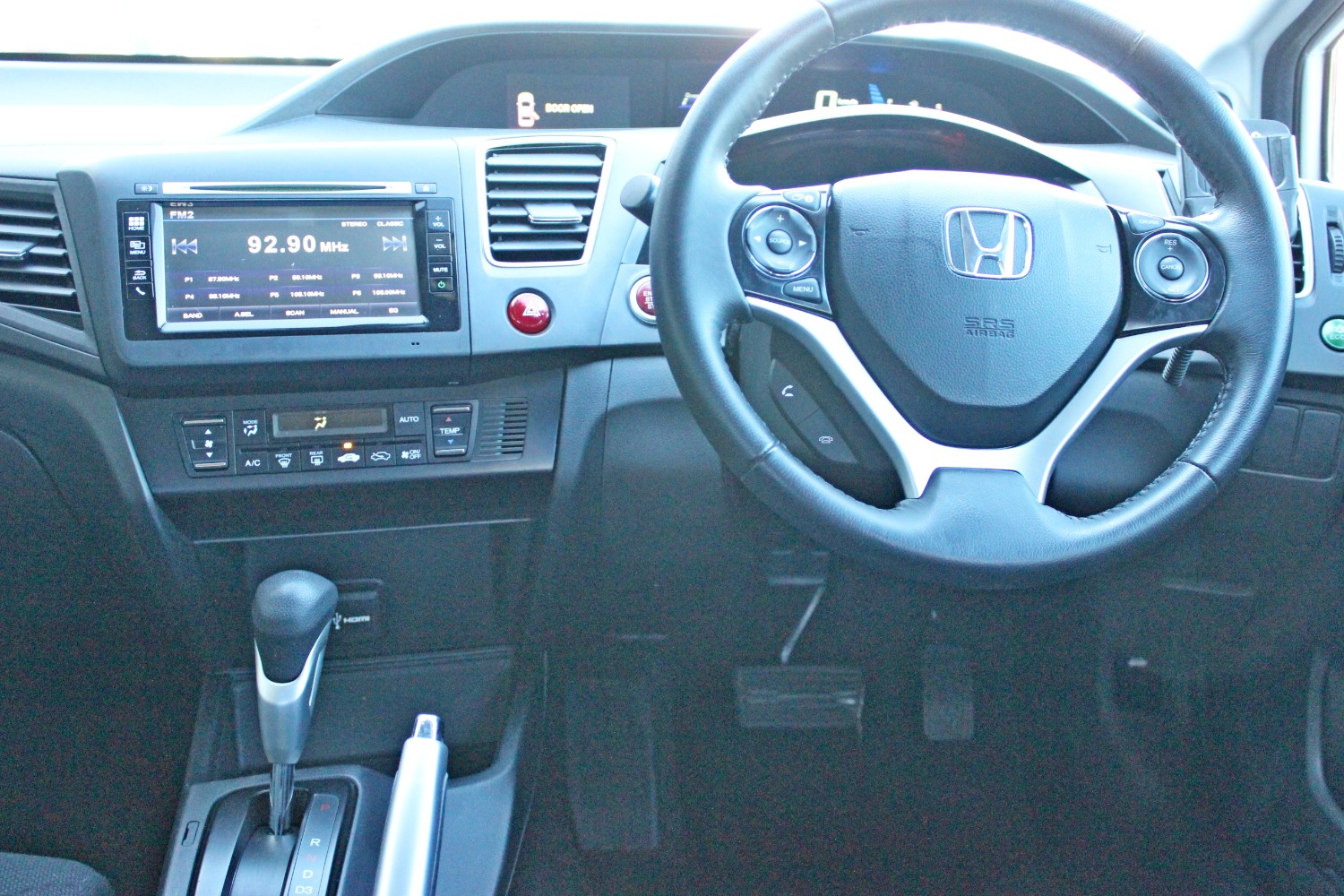 2015 Honda Civic 9th Gen Ser II  VTi-S Sedan Image 10