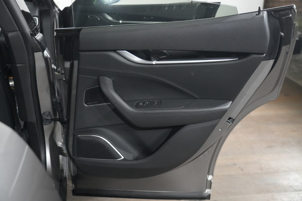 2021 Maserati Levante Modena SUV image 33
