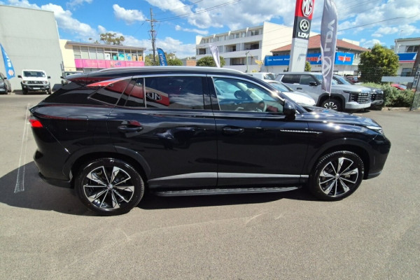 2025 MG HS AS33 Super Hybrid Essence SUV Image 16