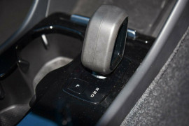 2023 Volvo C40 XK Recharge Twin SUV image 9