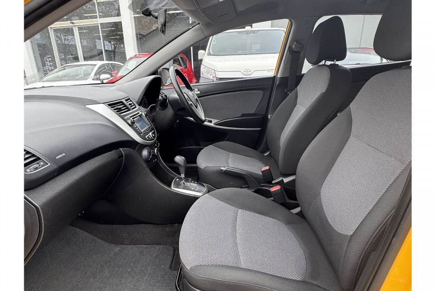 2014 Hyundai Accent RB2 Active Hatch Image 22