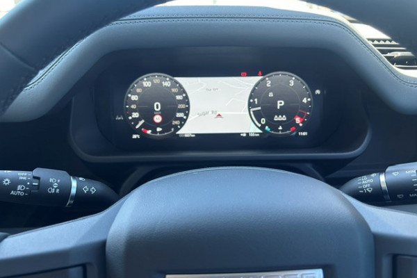 2025 MY26 Land Rover Defender L663 110 D250 S SUV Image 18