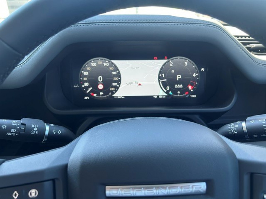 2025 MY26 Land Rover Defender L663 110 D250 S SUV Image 18