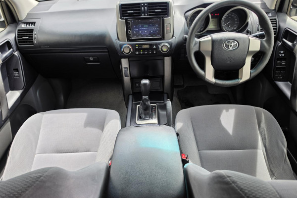 2013 MY14 Toyota LandCruiser Prado GDJ150R GX SUV Image 13