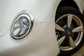 2025 GWM Ora ES11 Standard Range Hatch