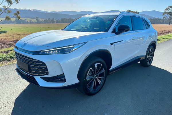 2025 MG HS AS33H Essence Hybrid+ SUV Image 7