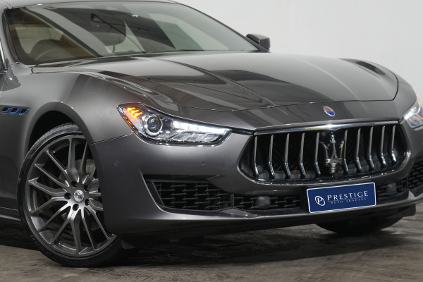2021 Maserati Ghibli GT  Sedan Image 2