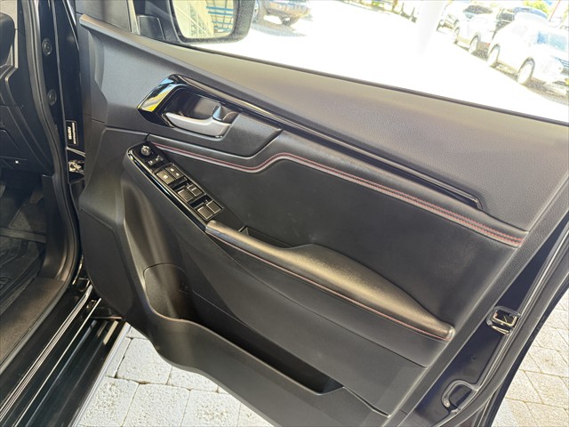 2022 MY23 Isuzu D-MAX RG X-TERRAIN Ute Image 15