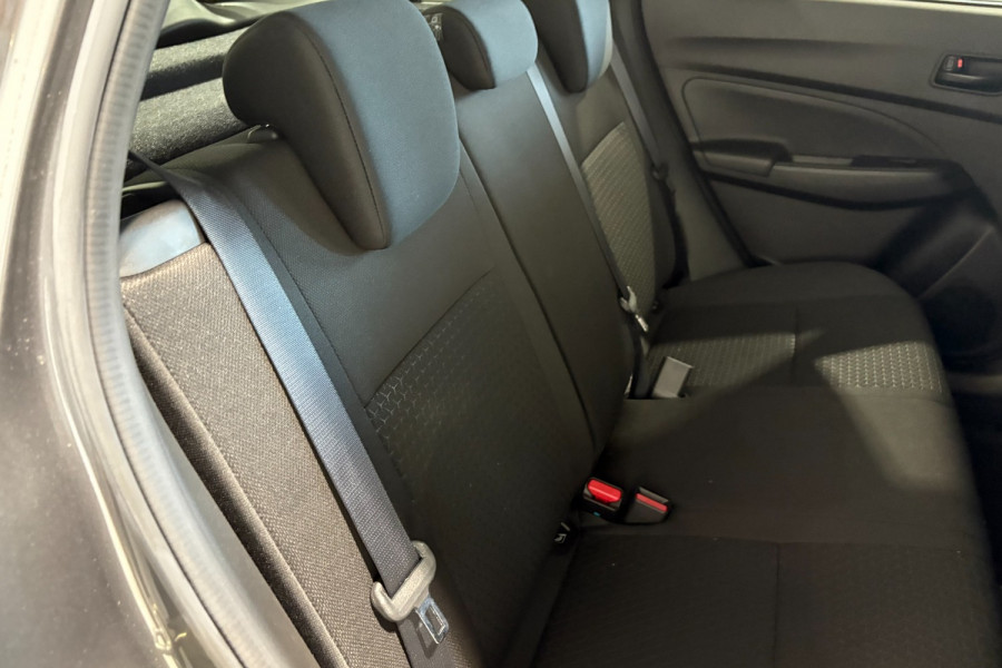 2023 Suzuki Swift AZ Series II GL Shadow Hatch Image 13