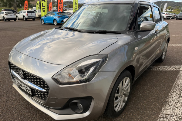 2022 Suzuki Swift AZ Series II GL Hatch Image 5