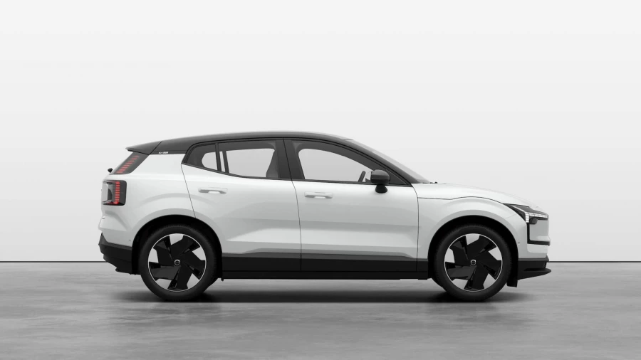 2024 MY25 Volvo EX30  Single Motor Extended Range Ultra SUV Image 5