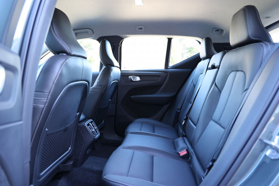 2026 Volvo XC40 XZ Plus B4 SUV Image 26