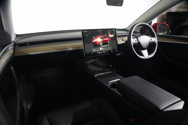 2023 Tesla Model Y  Rear-Wheel Drive SUV Image 7