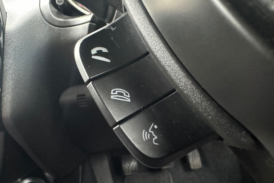 2019 Suzuki Swift AZ GL Navigator Hatch Image 23