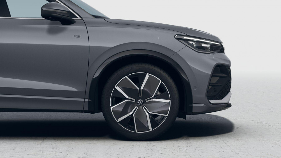 2026 Volkswagen Tiguan CT 195TSI R-Line SUV Image 6