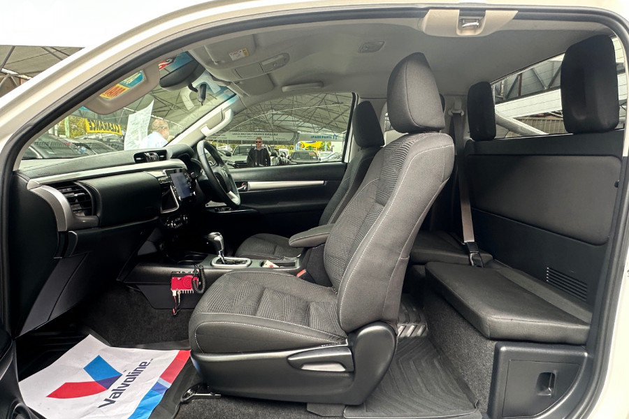 2021 Toyota HiLux GUN126R SR5 Dual Cab Pick Up Image 9