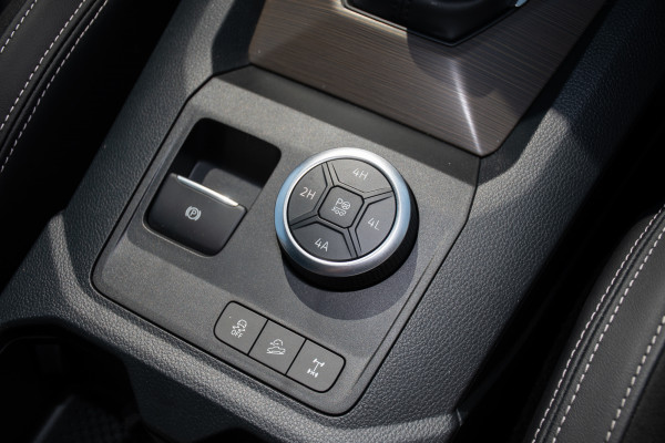 2025 Volkswagen Amarok NF TDI600 Style Ute image 16