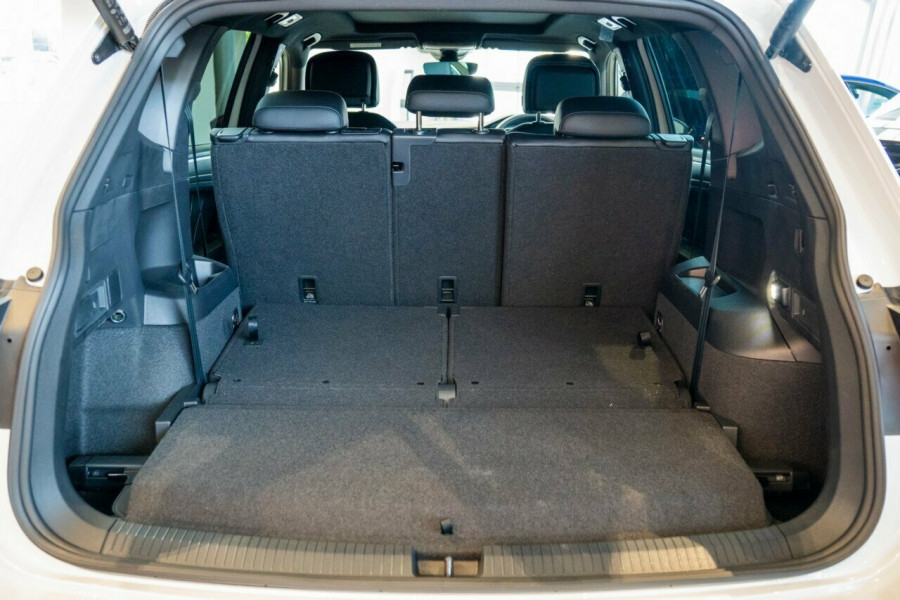 2024 Volkswagen Tiguan 5N Wolfsburg Edition Allspace SUV Image 8