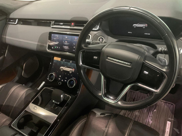 2021 Land Rover Range Rover Velar L560 P400 R-Dynamic HSE SUV image 15