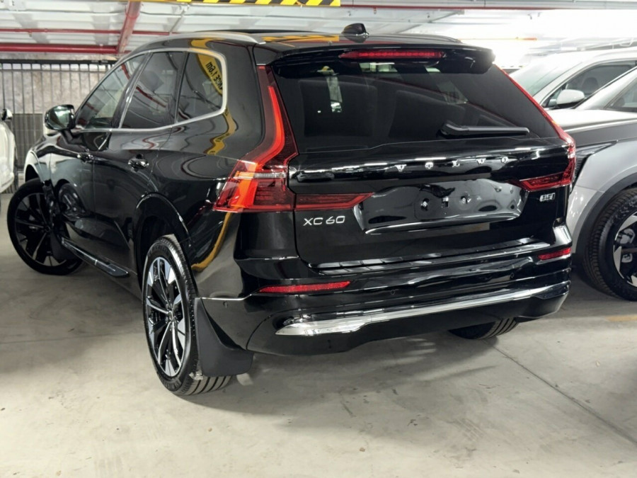 2026 Volvo XC60 UZ Plus B5 Bright SUV Image 8