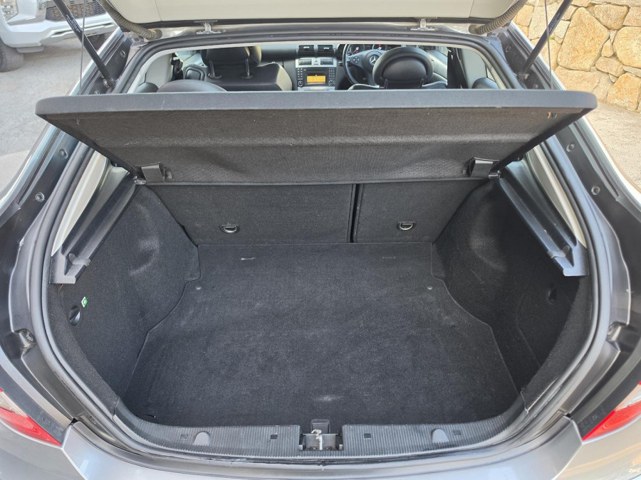 2010 Mercedes-Benz CLA-Class CL203 CLC200 Kompressor Coupe Image 15