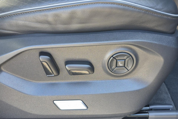 2020 MY21 Volkswagen Touareg CR 210TDI R-Line SUV Image 13