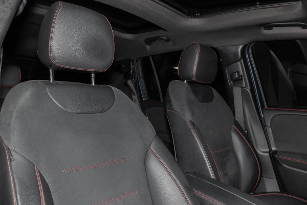 2020 Mercedes-Benz GLB-Class X247 GLB200 SUV image 10