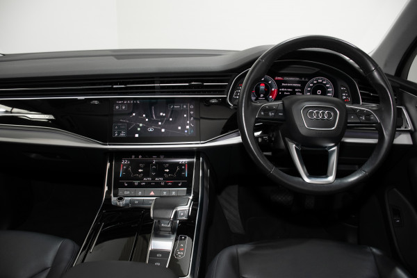 2021 Audi Q7 4M 45 TDI SUV Image 22