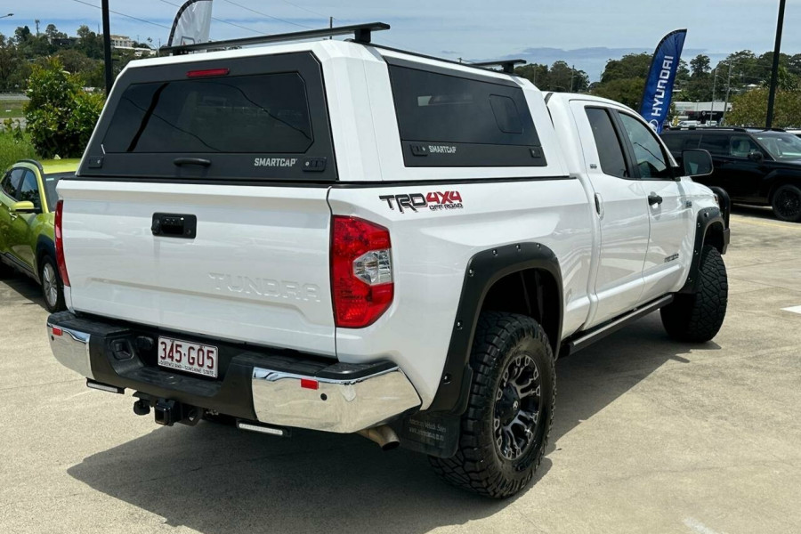 2021 Toyota Tundra - IMPORT Cab Chassis Image 6