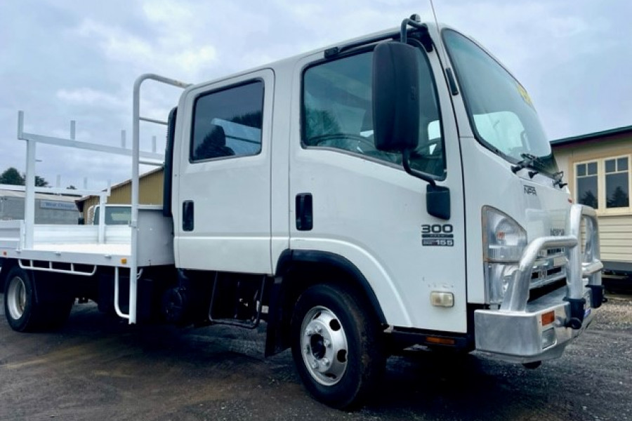 Used 2008 Isuzu Npr 300 CREWHAS #UC00053 Orange, NSW