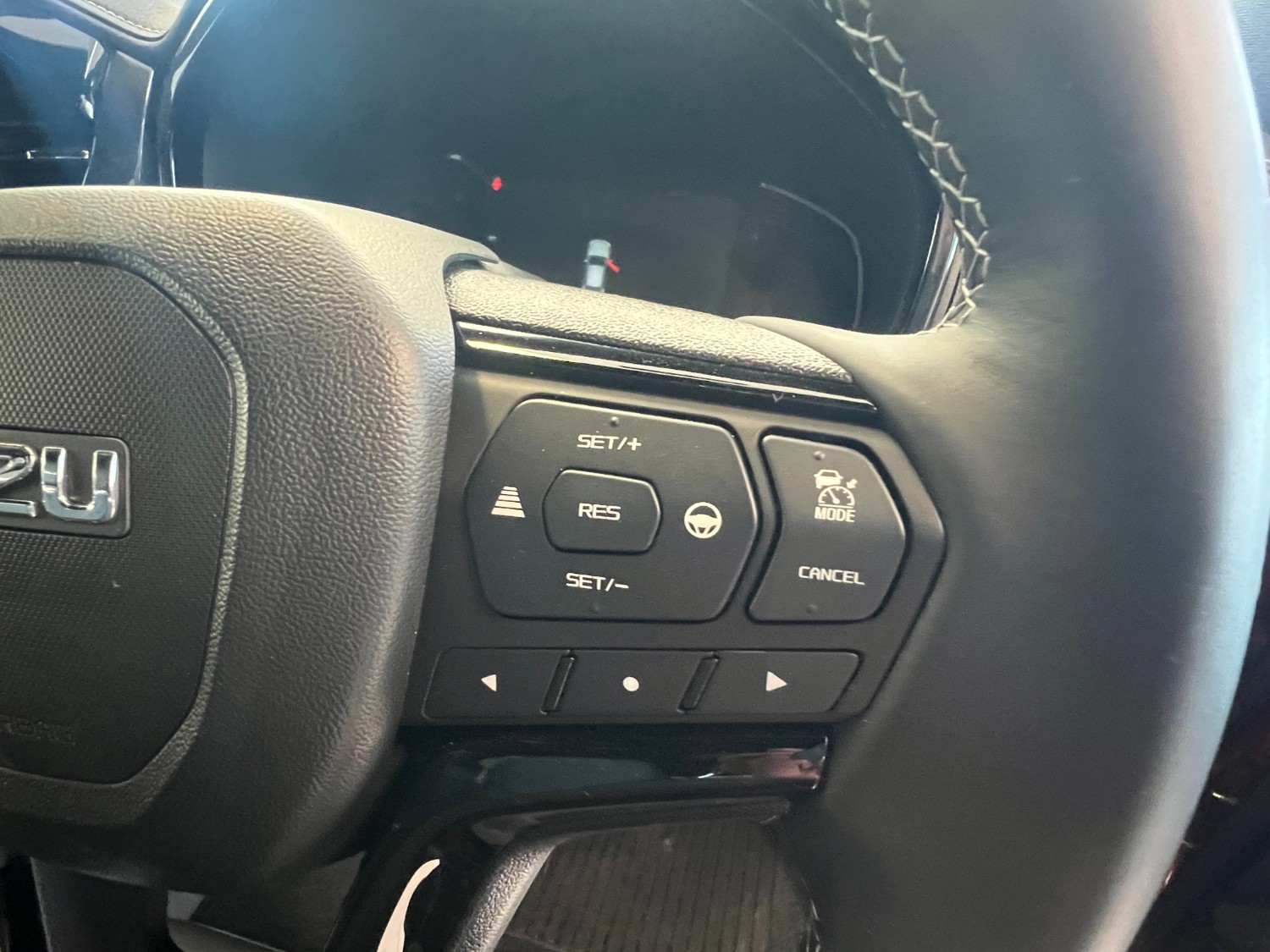 2024 Isuzu D-MAX RG BLADE Ute