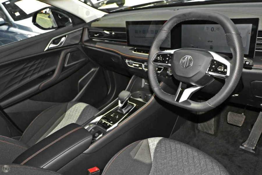 2024 MY24.5 MG HS AS33 Vibe SUV Image 6