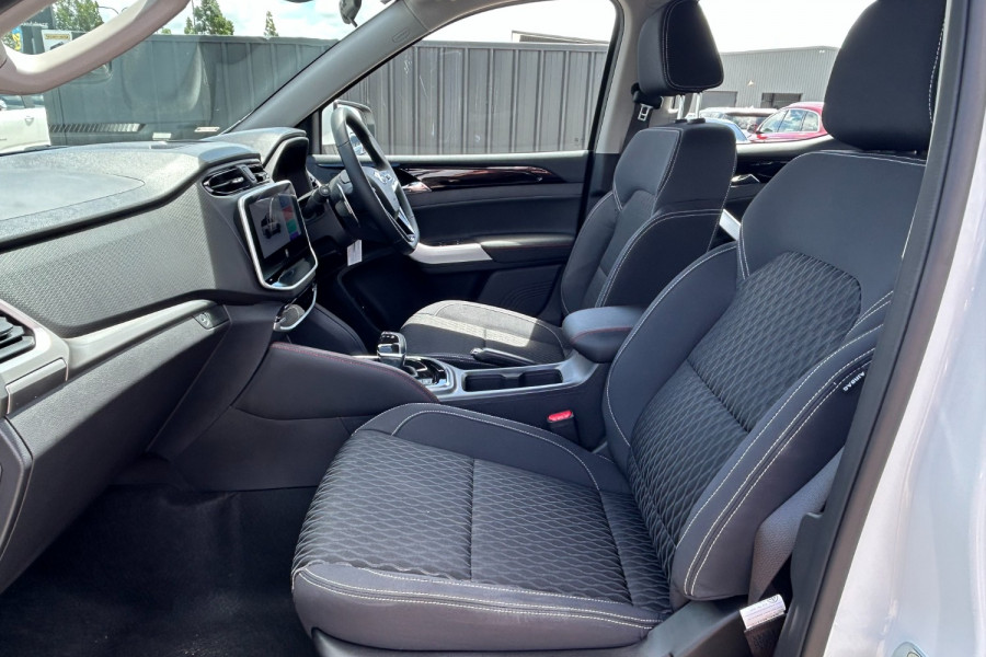 2025 LDV T60 SK8C Max PRO Ute Image 13