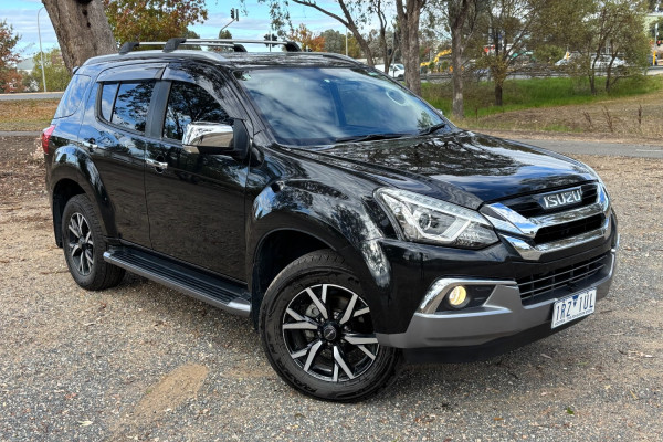 2019 Isuzu MU-X LS-T SUV