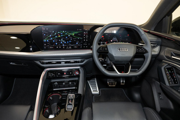 2025 Audi SQ5 GU edition one SUV image 7