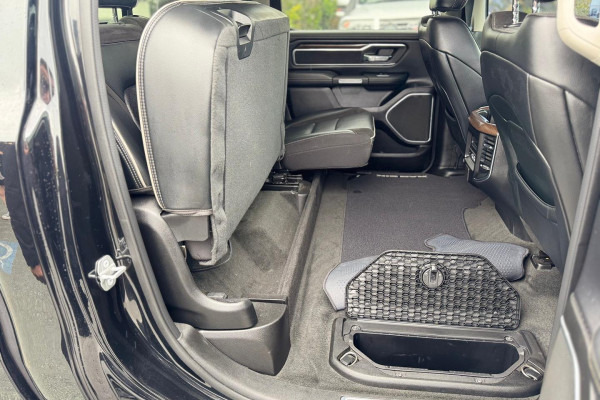 2022 Ram 1500 DT Laramie Ute Image 14