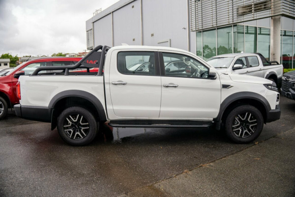 2024 JAC T9  Oasis Ute
