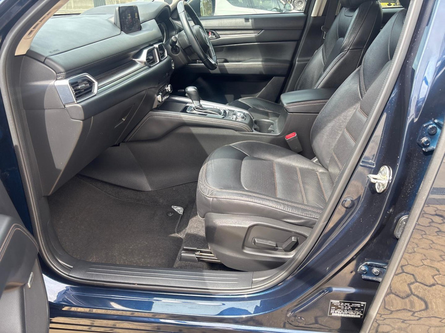 2017 Mazda CX-5 KF Series Akera SUV Image 13