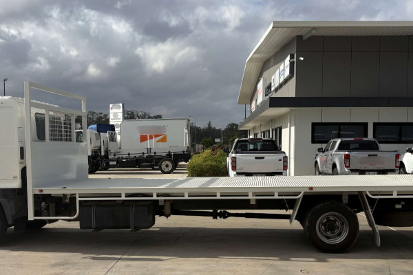 2016 Hino 500 FD Tray Image 5