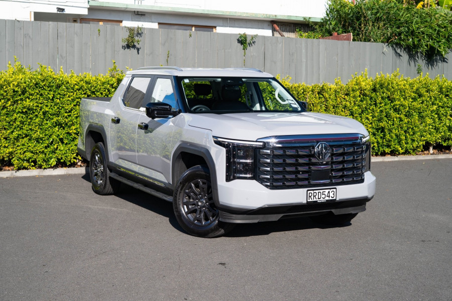 2025 MG U9 Vibe 2.5T AT Ute Image 1