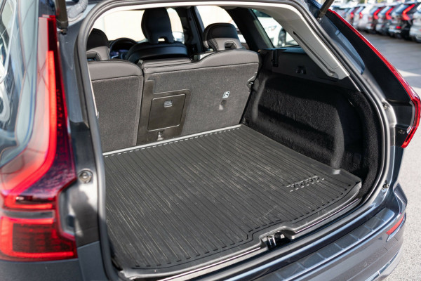 2025 MY26 Volvo XC60 UZ Plus B5 Bright SUV Image 18