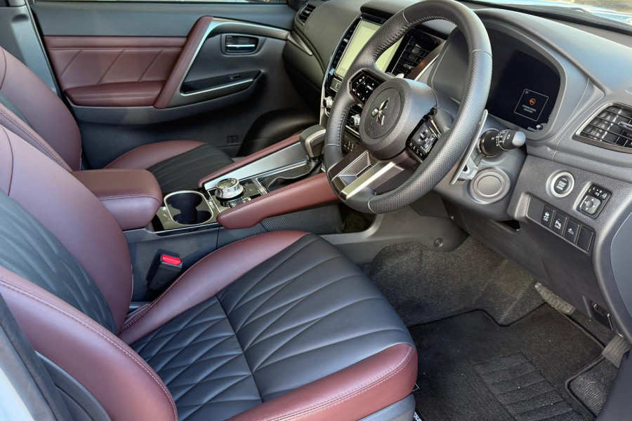 2024 Mitsubishi Pajero Sport QG GSR SUV Image 12
