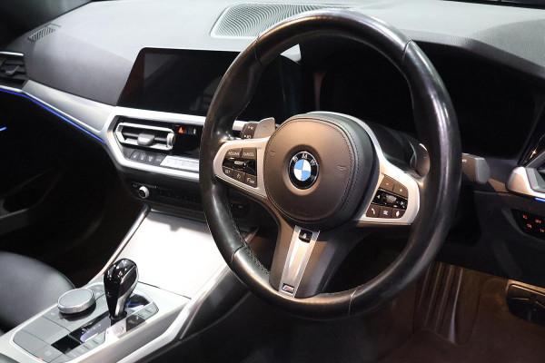2022 BMW 3 Series G20 330i M Sport Sedan image 13
