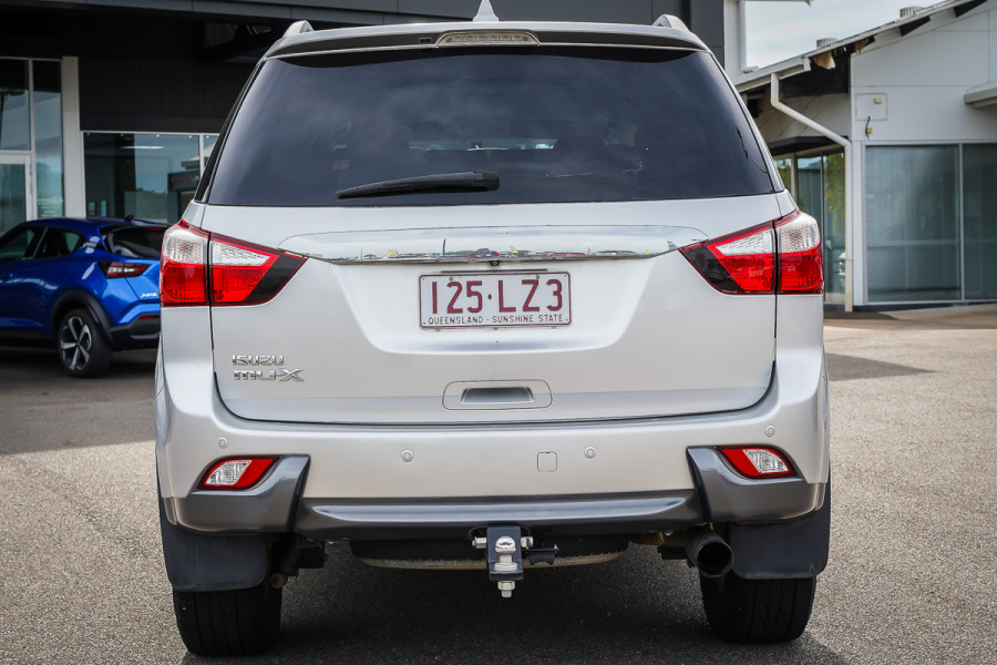 2015 Isuzu MU-X LS-T SUV Image 8