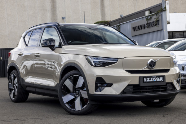 2025 Volvo EX40 No Series Ultra Single Motor Extended Range SUV