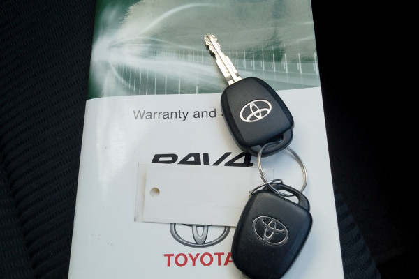 2018 Toyota RAV4 ZSA42R GX SUV Image 25