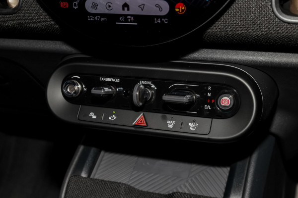 2025 MINI Countryman U25 S Favoured SUV image 18