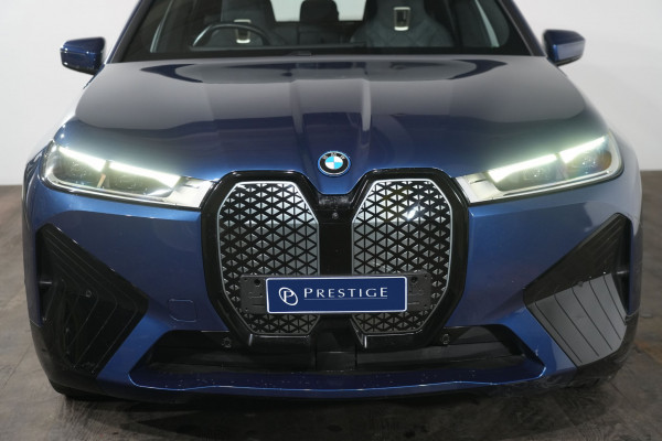 2022 BMW iX xDrive40 Sport SUV Image 3