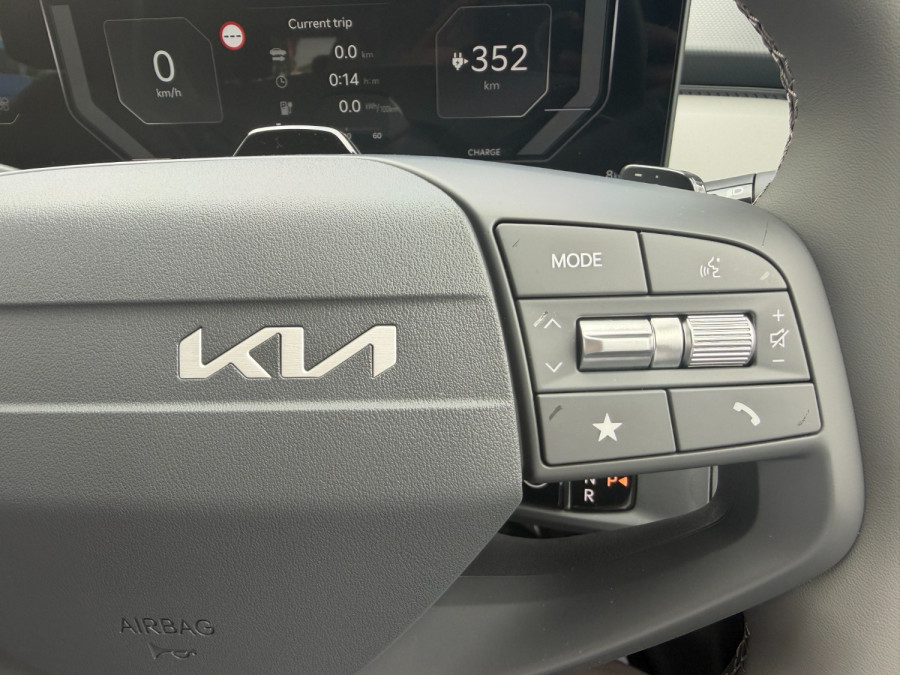 2026 MY27 Kia EV3 SV Air Standard Range SUV Image 19